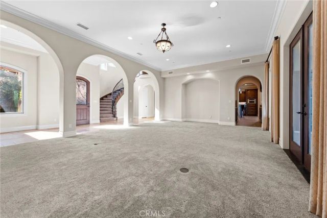 670 Pinnacle Ridge Road, Riverside, CA 92506