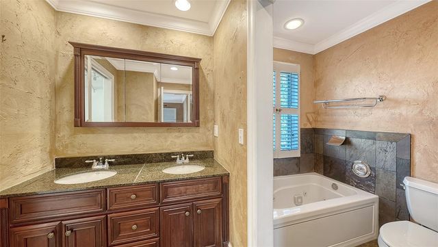 1812 54TH STREET E, Bradenton, FL 34208