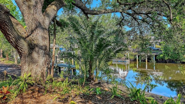 1812 54TH STREET E, Bradenton, FL 34208