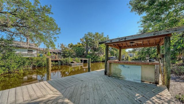 1812 54TH STREET E, Bradenton, FL 34208