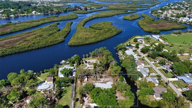 1812 54TH STREET E, Bradenton, FL 34208