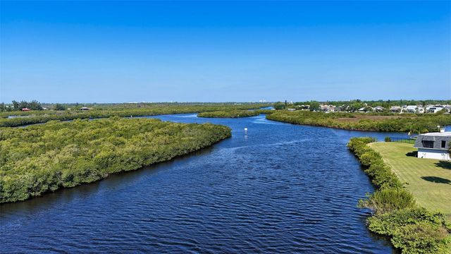 1812 54TH STREET E, Bradenton, FL 34208