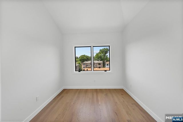793 Inwood Terrace, Cliffside Park, NJ 07010