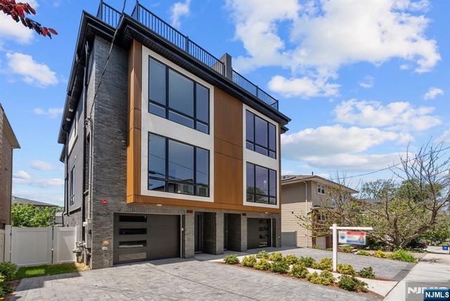 793 Inwood Terrace, Cliffside Park, NJ 07010