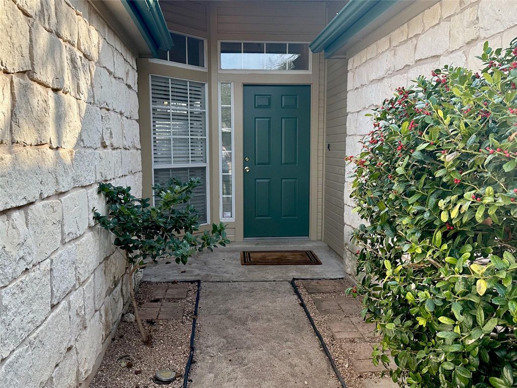 104 Benchmark ST, Georgetown, TX 78626