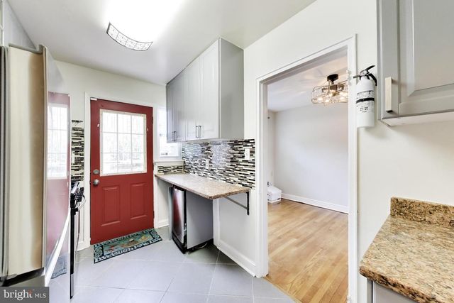 640 CHESAPEAKE ST SE, Washington, DC 20032