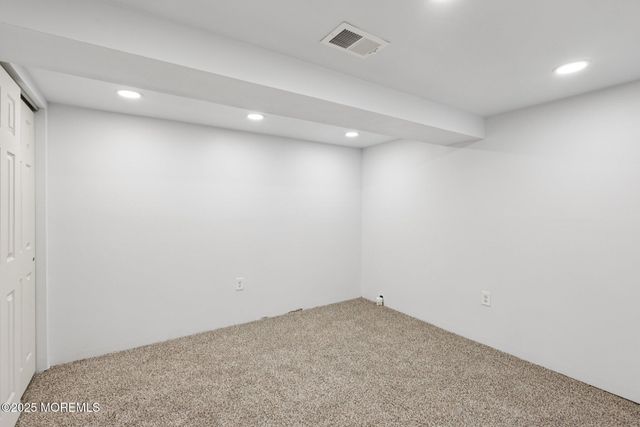 3 Duke Lane, Hazlet, NJ 07730