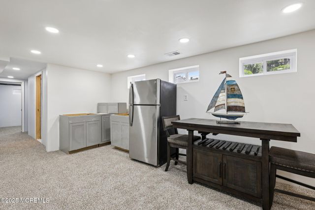 3 Duke Lane, Hazlet, NJ 07730