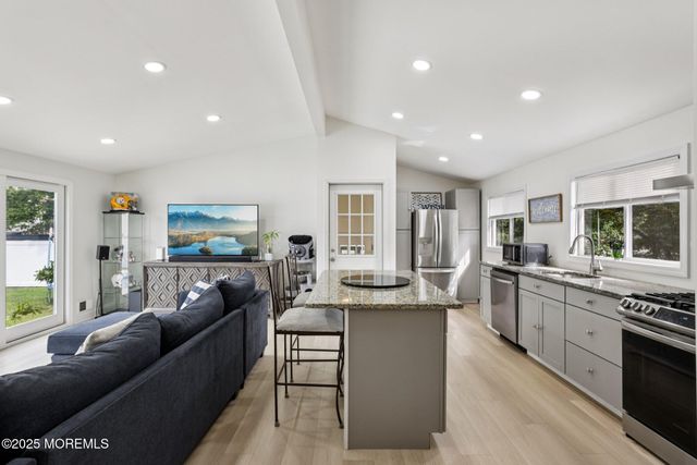 3 Duke Lane, Hazlet, NJ 07730