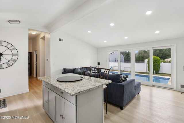 3 Duke Lane, Hazlet, NJ 07730