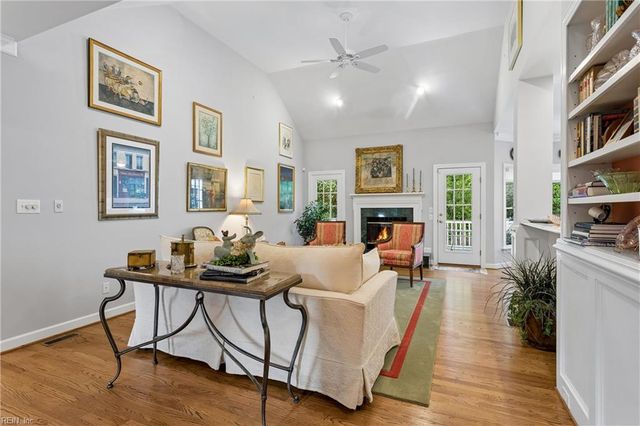 100 Spring BR, Williamsburg, VA 23185