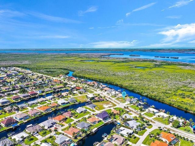 3216 Surfside BLVD, Cape Coral, FL 33914