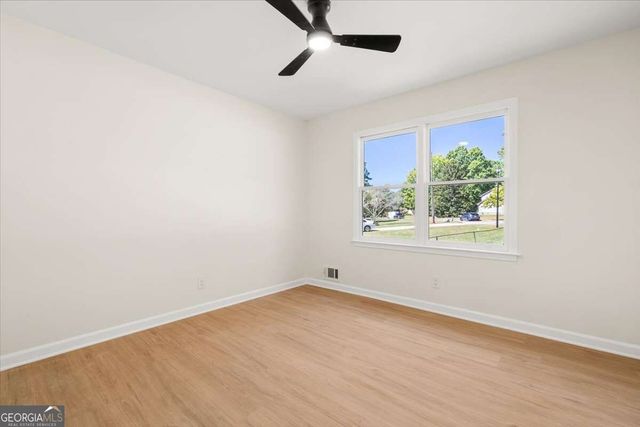 2177 E Chester Circle SE, Conyers, GA 30013