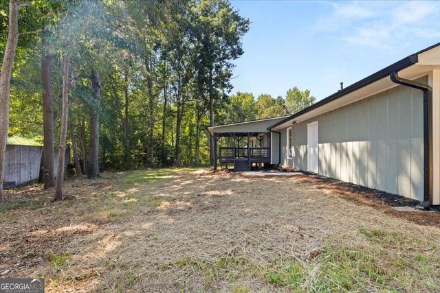 2177 E Chester Circle SE, Conyers, GA 30013