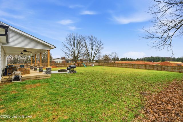 816 Otter Creek Rd, Vine Grove, KY 40175