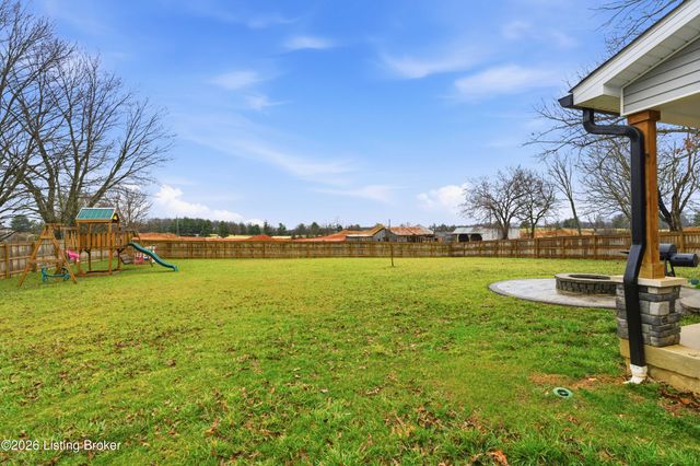 816 Otter Creek Rd, Vine Grove, KY 40175
