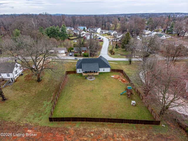 816 Otter Creek Rd, Vine Grove, KY 40175