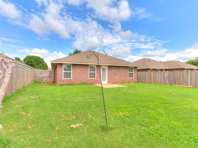 2604 Northern Hills Road, Norman, OK 73071