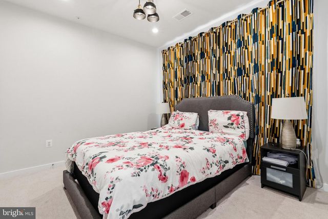16233 CONNORS WAY, Rockville, MD 20855