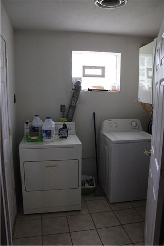 204 Cambria Ave, Avonmore, PA 15618