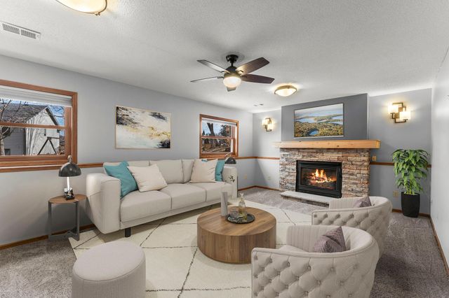 7887 Dempsey Way, Inver Grove Heights, MN 55076