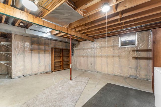 7887 Dempsey Way, Inver Grove Heights, MN 55076