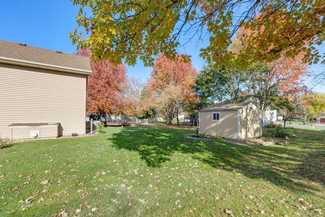 7887 Dempsey Way, Inver Grove Heights, MN 55076