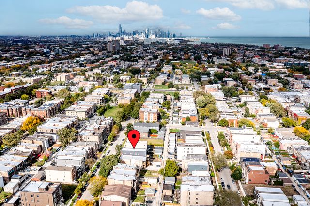 4827 S Saint Lawrence Avenue, Chicago, IL 60615