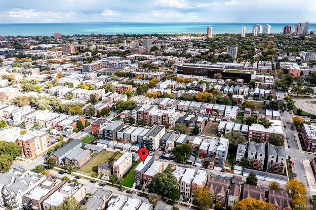 4827 S Saint Lawrence Avenue, Chicago, IL 60615