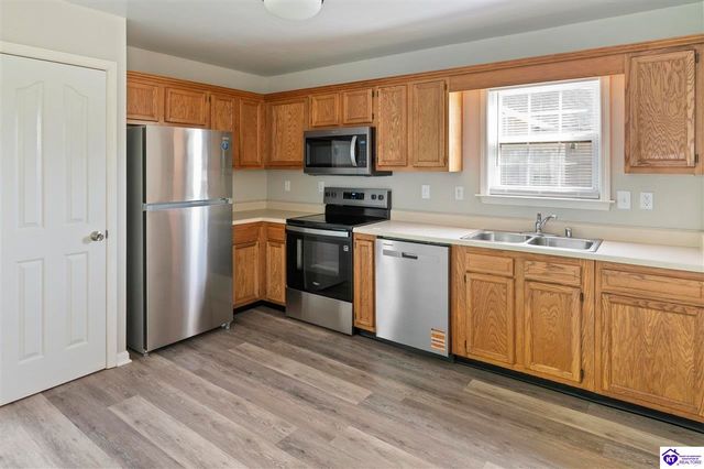 286 Seventh Avenue, Shepherdsville, KY 40165