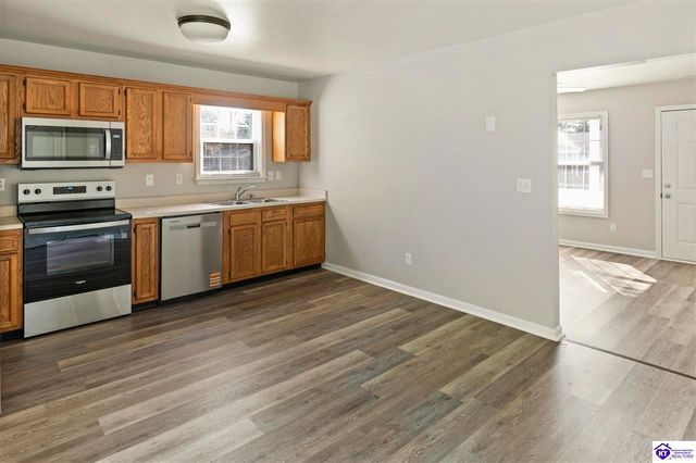 286 Seventh Avenue, Shepherdsville, KY 40165