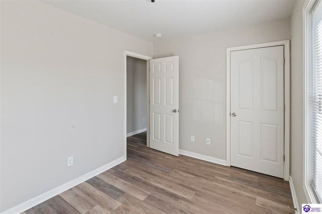 286 Seventh Avenue, Shepherdsville, KY 40165