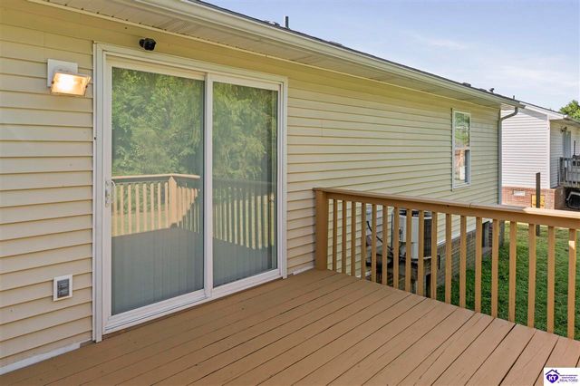 286 Seventh Avenue, Shepherdsville, KY 40165