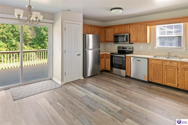 286 Seventh Avenue, Shepherdsville, KY 40165