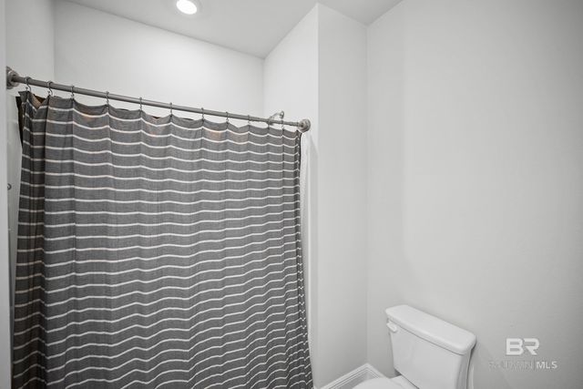 11204 Genuine Risk Circle, Daphne, AL 36526