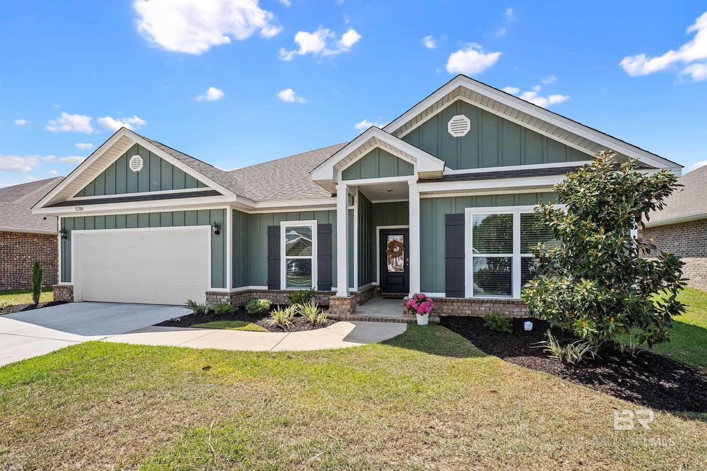 11204 Genuine Risk Circle, Daphne, AL 36526