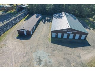 93697 STORAGE Dr, North Bend, OR 97459