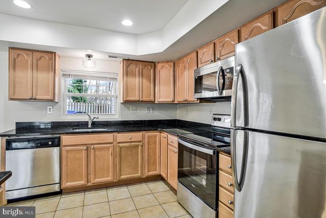 3837 KEARNYS INN PL, Waldorf, MD 20602