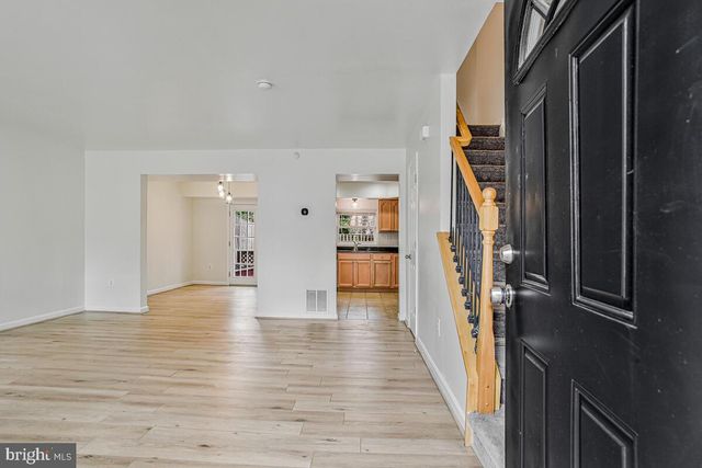 3837 KEARNYS INN PL, Waldorf, MD 20602