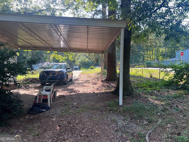 6055 Blackhawk Trail SE, Mableton, GA 30126