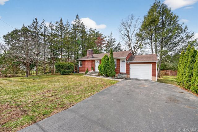 1727 Central Street, Yorktown Heights, NY 10598