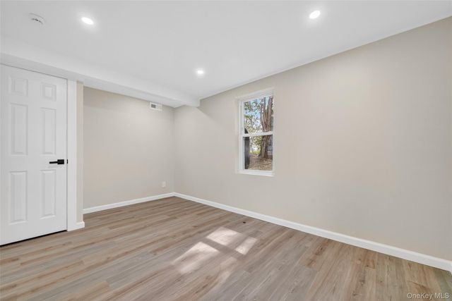 1727 Central Street, Yorktown Heights, NY 10598