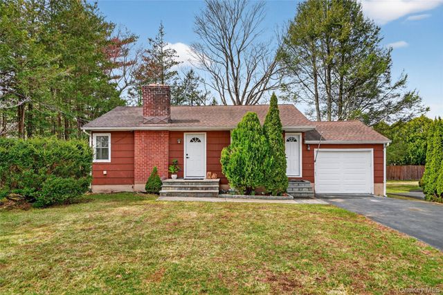 1727 Central Street, Yorktown Heights, NY 10598