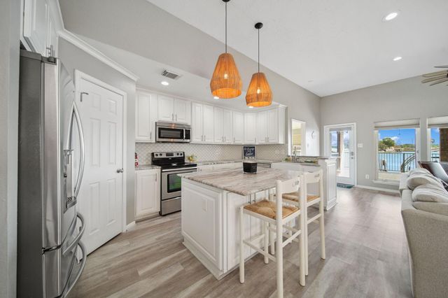 12858 Pelican Island Drive, Willis, TX 77318