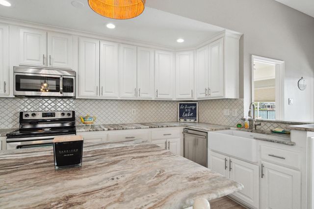 12858 Pelican Island Drive, Willis, TX 77318