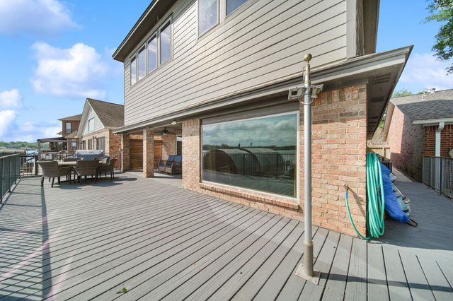 12858 Pelican Island Drive, Willis, TX 77318