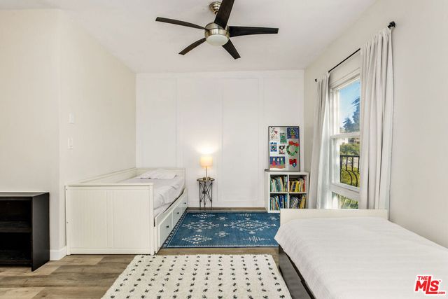 8025 Redlands Street 13, Playa Del Rey, CA 90293