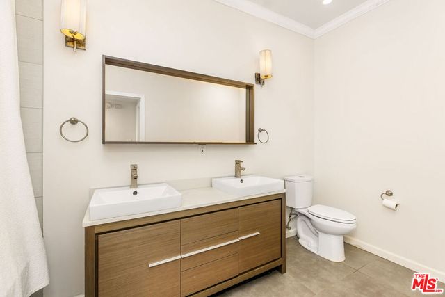 8025 Redlands Street 13, Playa Del Rey, CA 90293