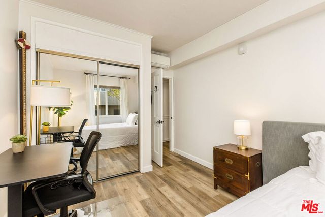 8025 Redlands Street 13, Playa Del Rey, CA 90293