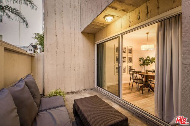 8025 Redlands Street 13, Playa Del Rey, CA 90293